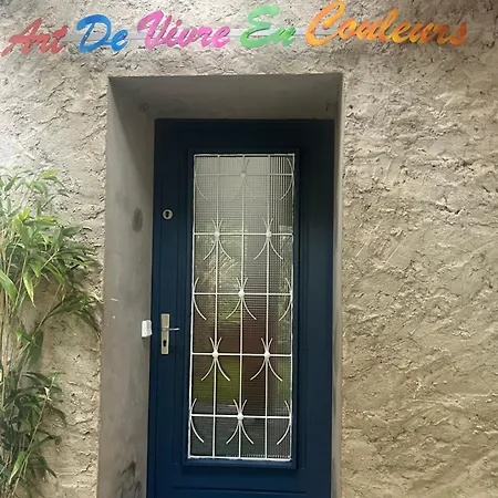 Apartment Art De Vivre En Couleurs